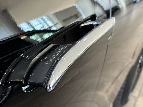 New 2025 Mercedes-Benz S 63 AMG S image 12