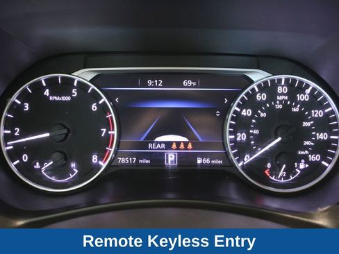 Used 2024 Nissan Sentra SV FWD image 6