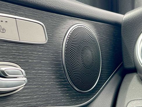 Used 2022 Mercedes-Benz GLC 300 4MATIC image 36