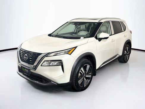 Used 2023 Nissan Rogue SL FWD image 3