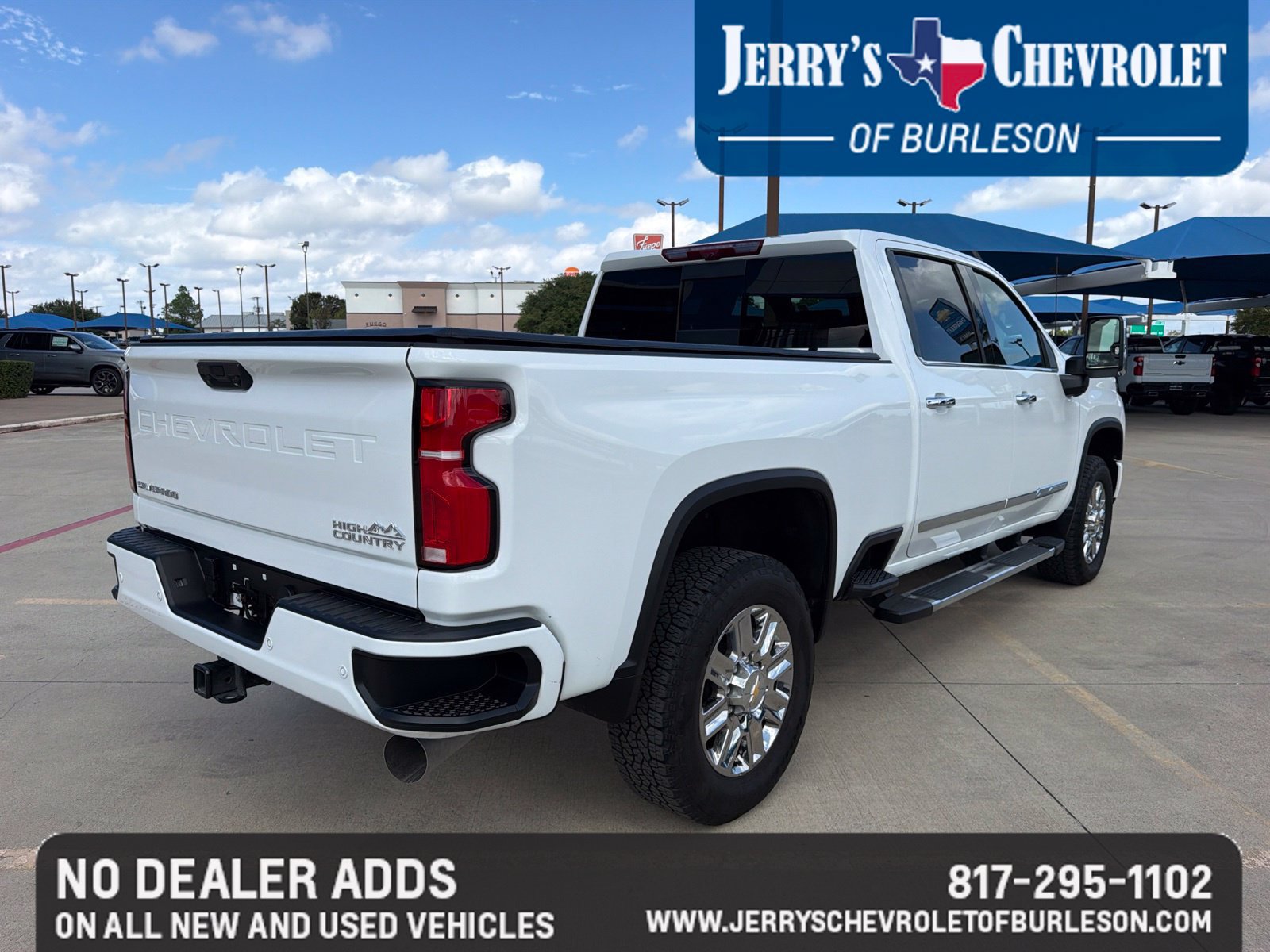 Used 2026 Chevrolet Silverado 2500 High Country w/ Technology Package AWD/4WD image 5