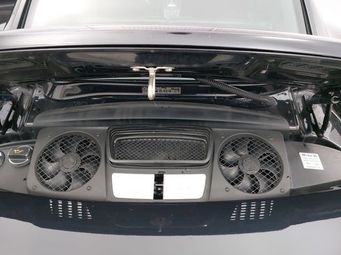 Certified 2019 Porsche 911 Turbo image 14