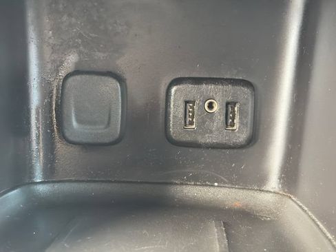 Used 2019 GMC Acadia SLE AWD/4WD image 53