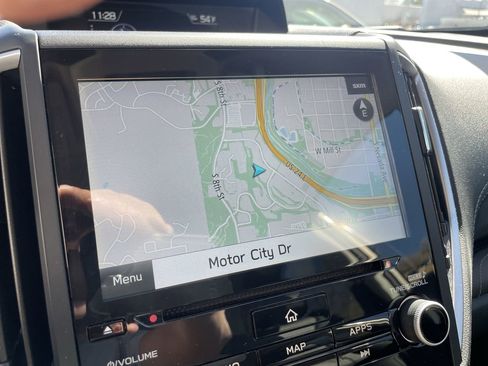 Used 2022 Subaru Forester Touring image 21