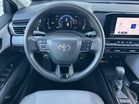 Certified 2025 Toyota Camry LE w/ Convenience Package image 14