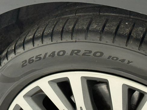 Used 2019 Audi A8 L 3.0T w/ Executive Package image 47