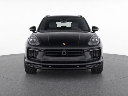 Certified 2024 Porsche Macan GTS w/ GTS Sport Package AWD/4WD image 5