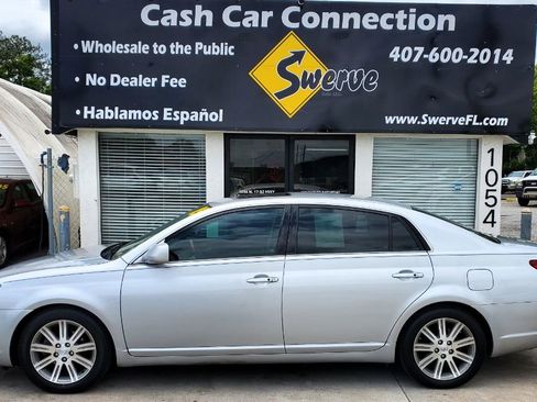 Used 2005 Toyota Avalon image 9