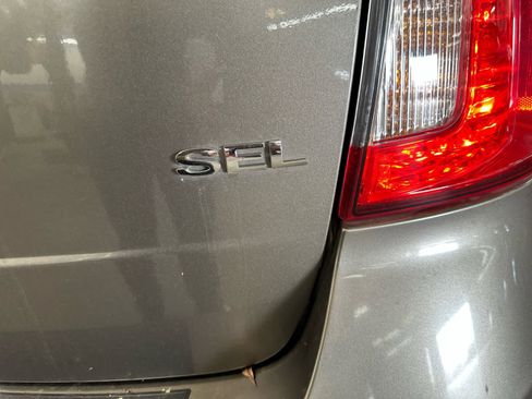 Used 2013 Ford Edge SEL image 23