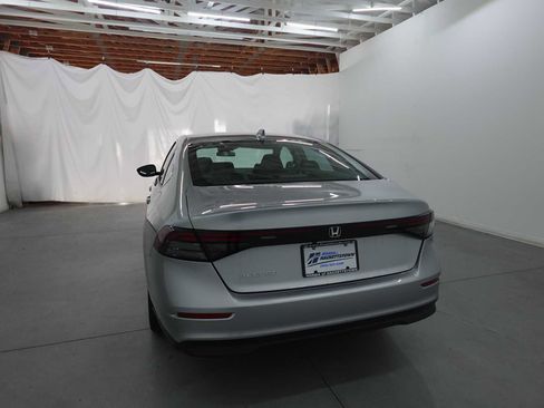 Used 2024 Honda Accord EX image 7
