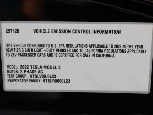 Used 2022 Tesla Model 3 Long Range AWD/4WD image 30