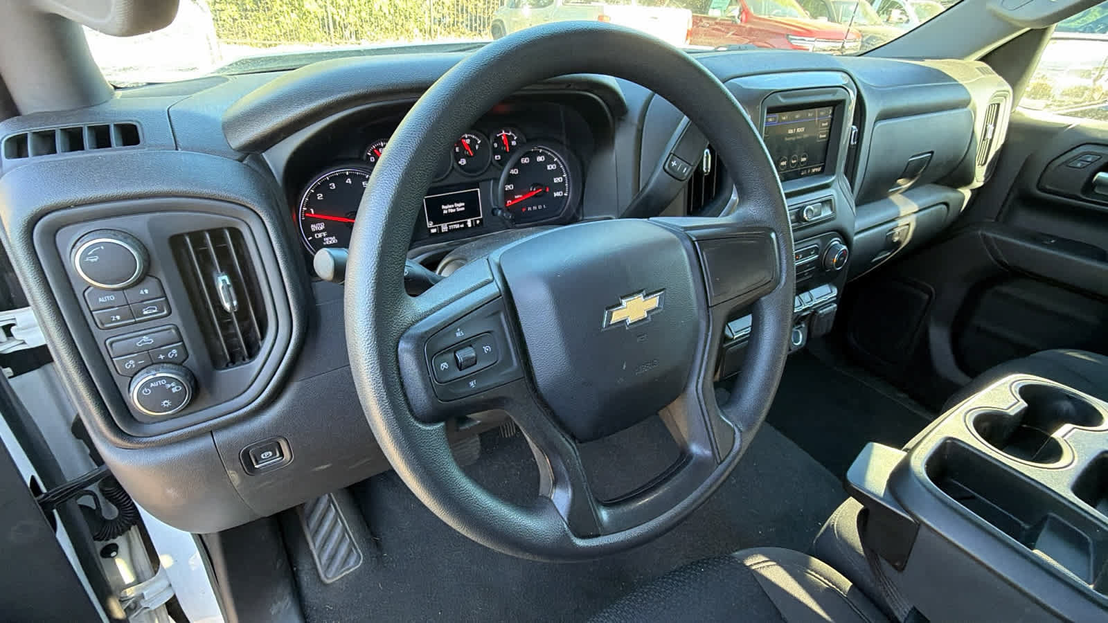 Used 2021 Chevrolet Silverado 1500 Custom AWD/4WD image 10