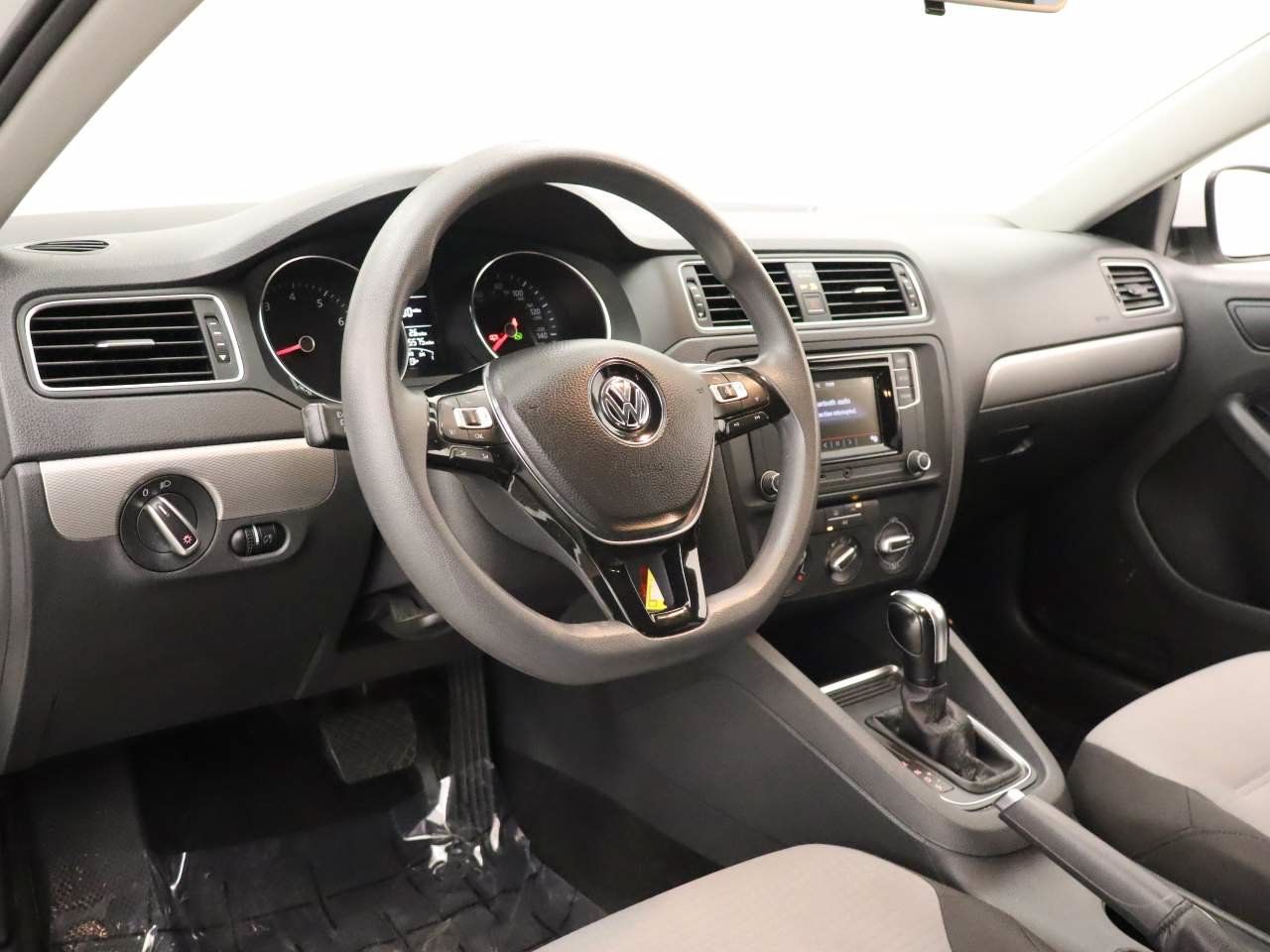 Used 2017 Volkswagen Jetta S FWD image 14