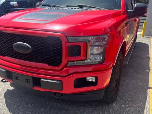 Used 2019 Ford F150 XLT w/ Equipment Group 302A Luxury AWD/4WD image 4