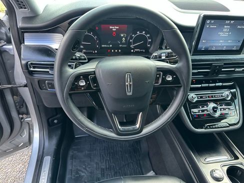 Used 2022 Lincoln Corsair FWD image 12