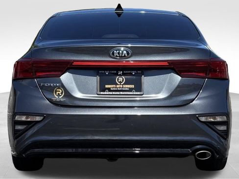 Used 2021 Kia Forte LXS FWD image 4