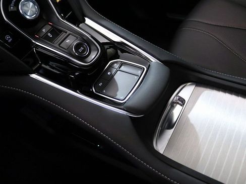 Certified 2024 Acura RDX w/ Technology Package image 25