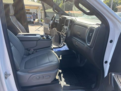 Used 2019 Chevrolet Silverado 1500 LTZ AWD/4WD image 14