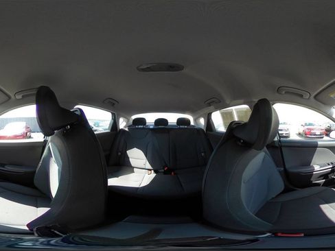Used 2025 Kia K4 FWD image 42