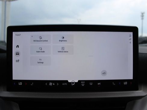 New 2026 Ford Explorer Active AWD/4WD image 32