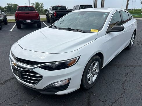Used 2023 Chevrolet Malibu LS FWD image 9