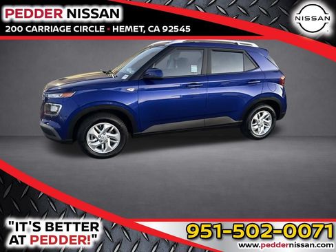 Used 2020 Hyundai Venue SEL FWD image 1