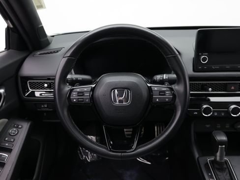 Used 2025 Honda Civic Sport image 30