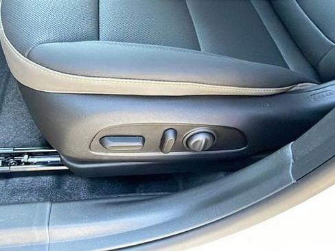 New 2026 Chevrolet Trax ACTIV FWD image 28