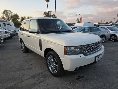 Used 2010 Land Rover Range Rover HSE LUX AWD/4WD image 4