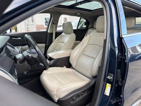 Used 2019 Cadillac XT4 Premium Luxury w/ Technology Package AWD/4WD image 16