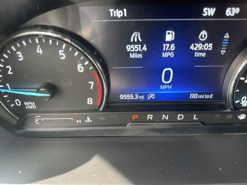 Used 2024 Ford Explorer XLT w/ Equipment Group 202A image 24