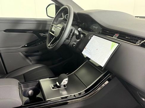 Certified 2026 Land Rover Range Rover Evoque S image 31