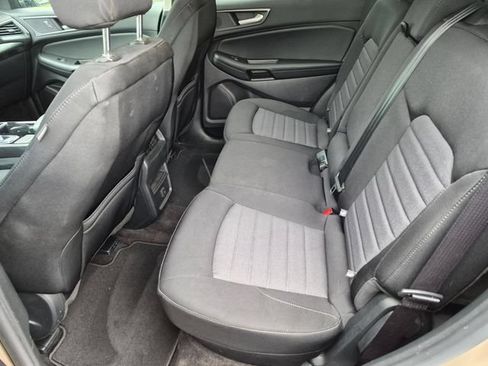 Used 2020 Ford Edge SE AWD/4WD image 18