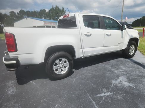 Used 2015 Chevrolet Colorado W/T w/ WT Convenience Package image 3