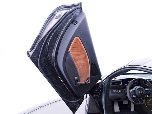 Used 2023 Maserati MC20 Spyder RWD image 42