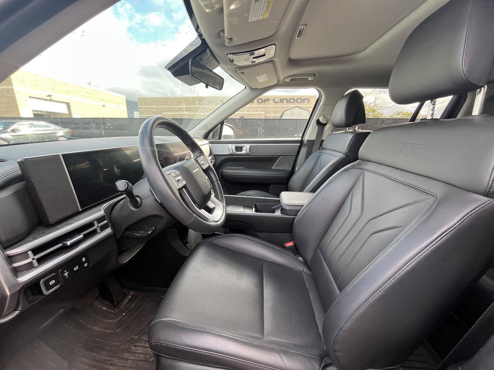Certified 2025 Hyundai Santa Fe XRT AWD/4WD image 7