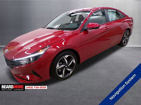 Used 2023 Hyundai Elantra SEL w/ Convenience Package image 3