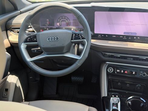 New 2026 Audi Q5 Premium Plus AWD/4WD image 6