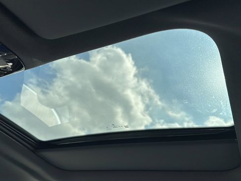 New 2025 BMW 530i w/ Premium Package image 26