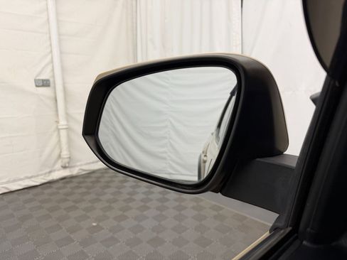 Used 2020 Toyota Tacoma TRD Off-Road AWD/4WD image 16