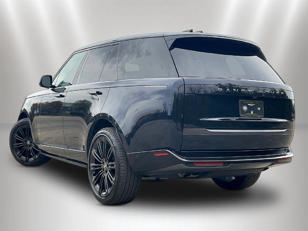 Used 2025 Land Rover Range Rover Autobiography AWD/4WD image 4