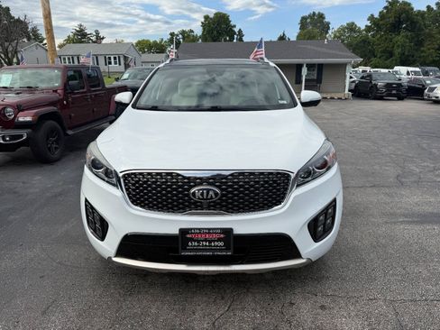 Used 2017 Kia Sorento SX AWD/4WD image 3