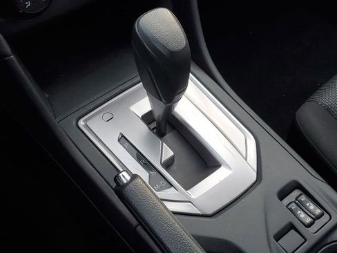 Used 2023 Subaru Impreza Premium image 21