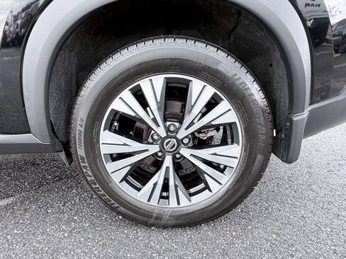 Used 2021 Nissan Rogue SV image 28