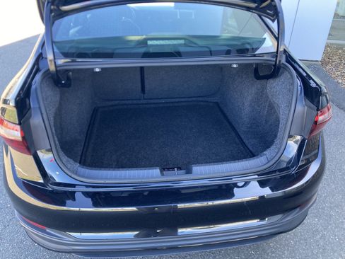 Certified 2023 Volkswagen Jetta Sport image 8