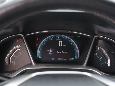 Used 2017 Honda Civic Touring image 21