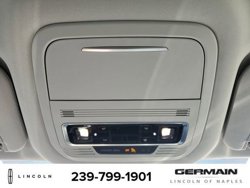 New 2026 Lincoln Nautilus Premier w/ Jet Appearance Package AWD/4WD image 32