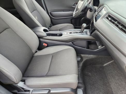 Used 2021 Honda HR-V EX image 17