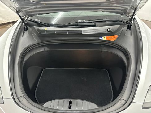 Used 2018 Tesla Model 3 Long Range RWD image 12
