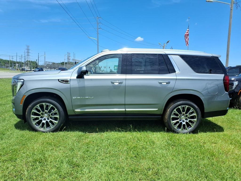 New 2026 GMC Yukon Denali w/ Denali Reserve Package AWD/4WD image 4